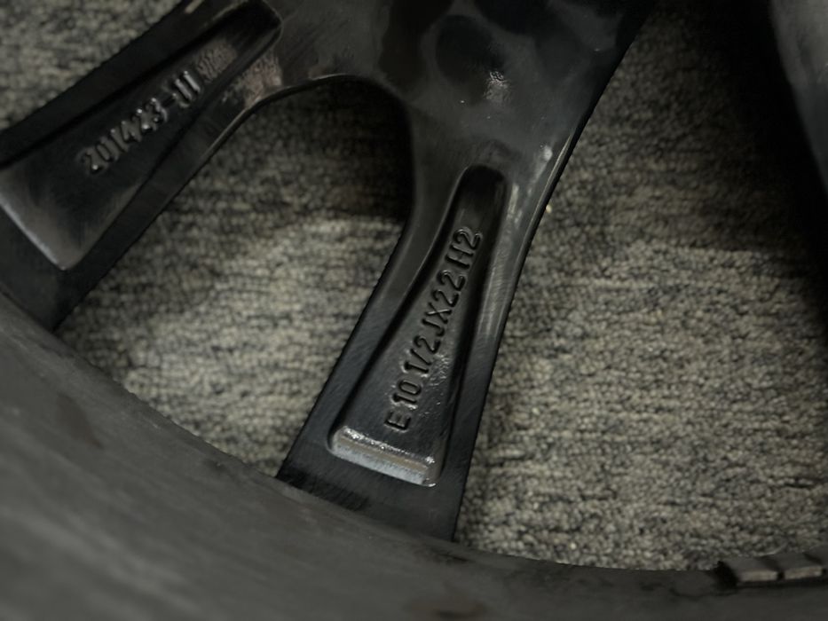 Janta fata spate X7 G07 R22