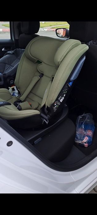 Vand Scaun Auto  Coccolle  Velsa rotativ  360g sistem  isofix NOU