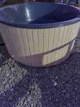 Ciubăr din fibră de sticlă cu soba - 2 m diametru, 6-7 persoane