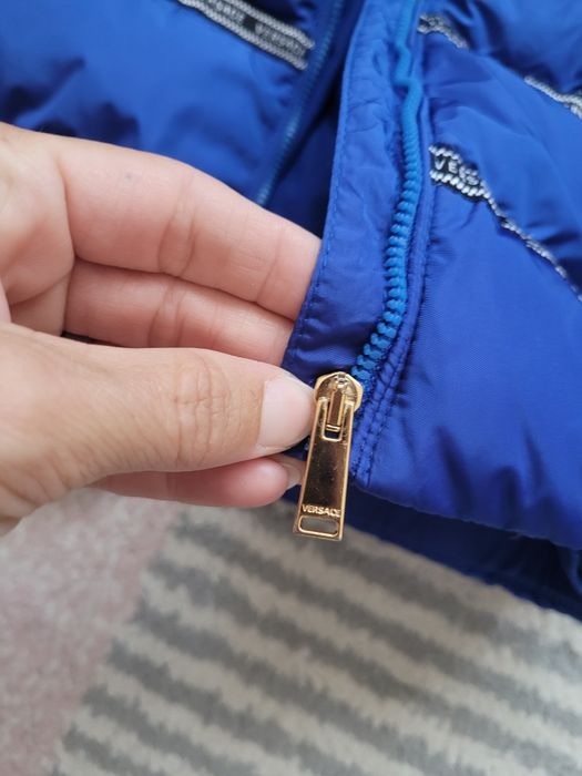 Geaca Versace Mărime 2 ani