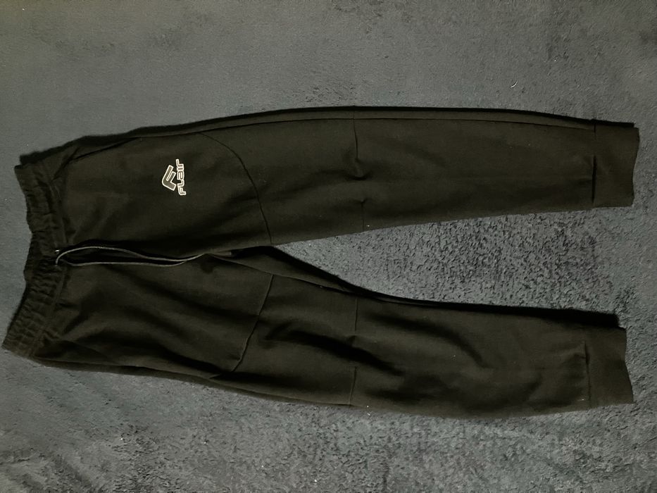 Flair долнище ! СПЕШНО !