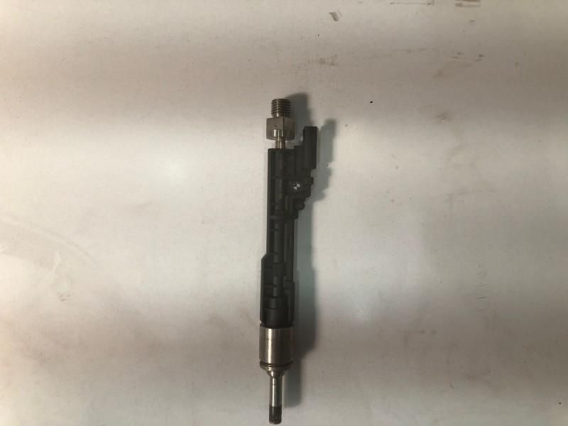 Injector BMW Seria 2 (2012-2017) [F22, F23] 2.0 / 2.8 benzina N20b20b 7639994