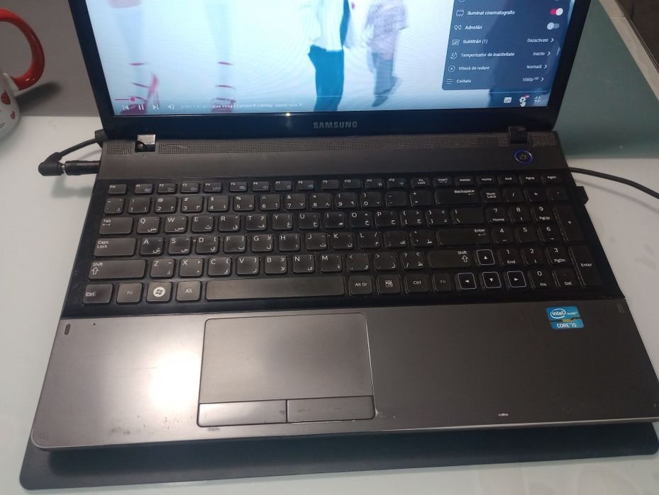 Samsung cu Intel i5, 500 GB,Bluetooth, baterie ok, tester auto, Office
