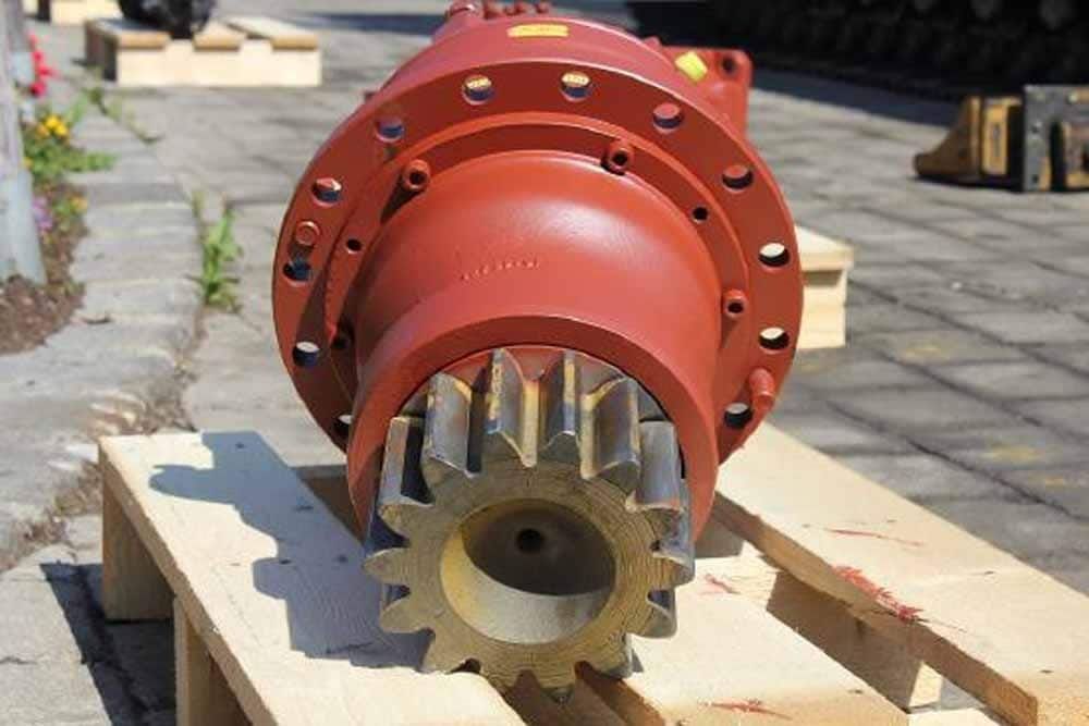 Reductor rotire Hitachi ZX250-3 - Piese de motor Hitachi