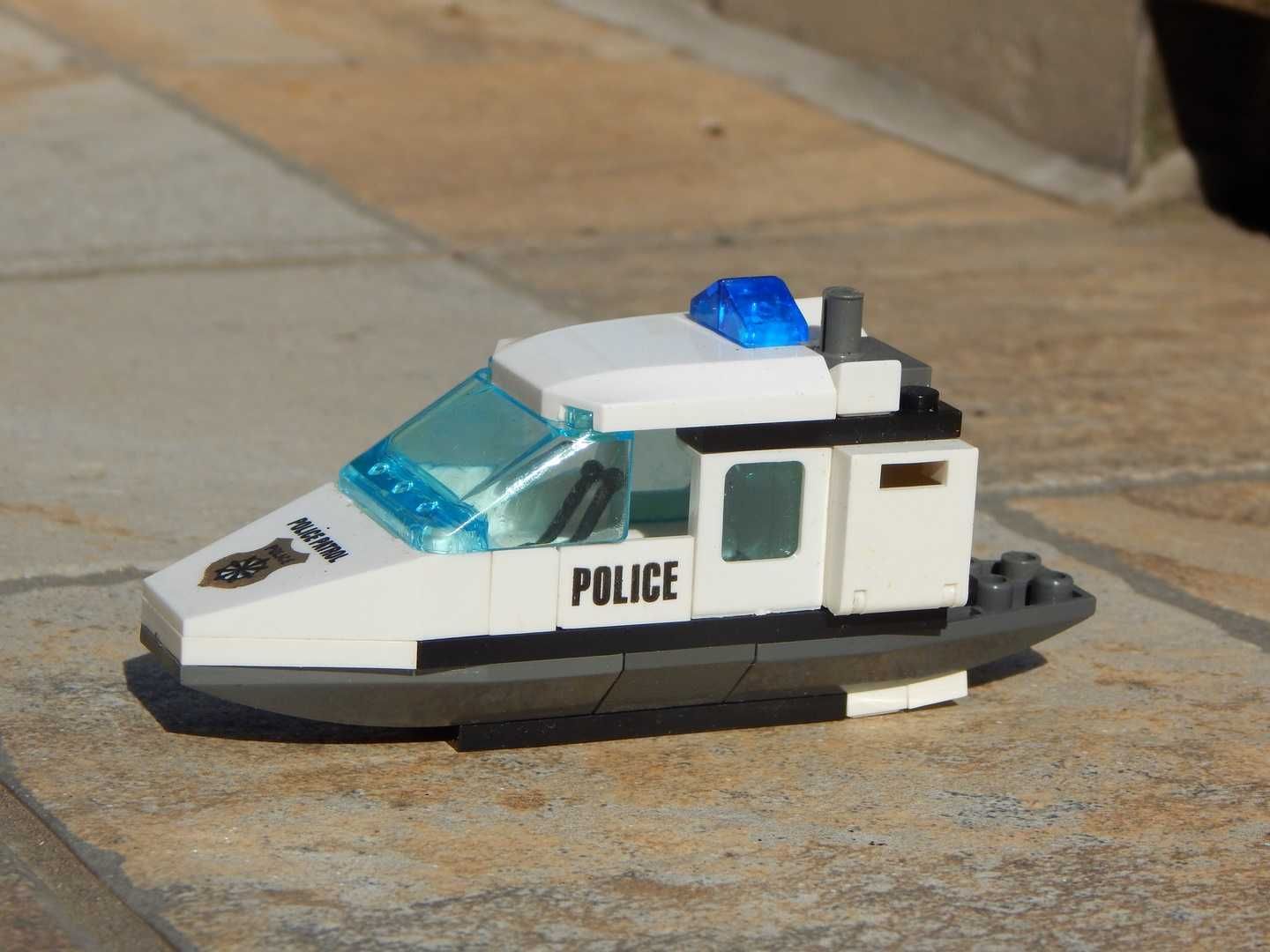 Jucarie elicopter de politie KAZI stil Lego incomplet pentru piese