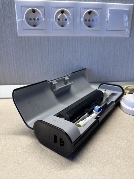 Periuta dinti electrica Oral-B Genius 10000N, 6 programe, Bluethooth