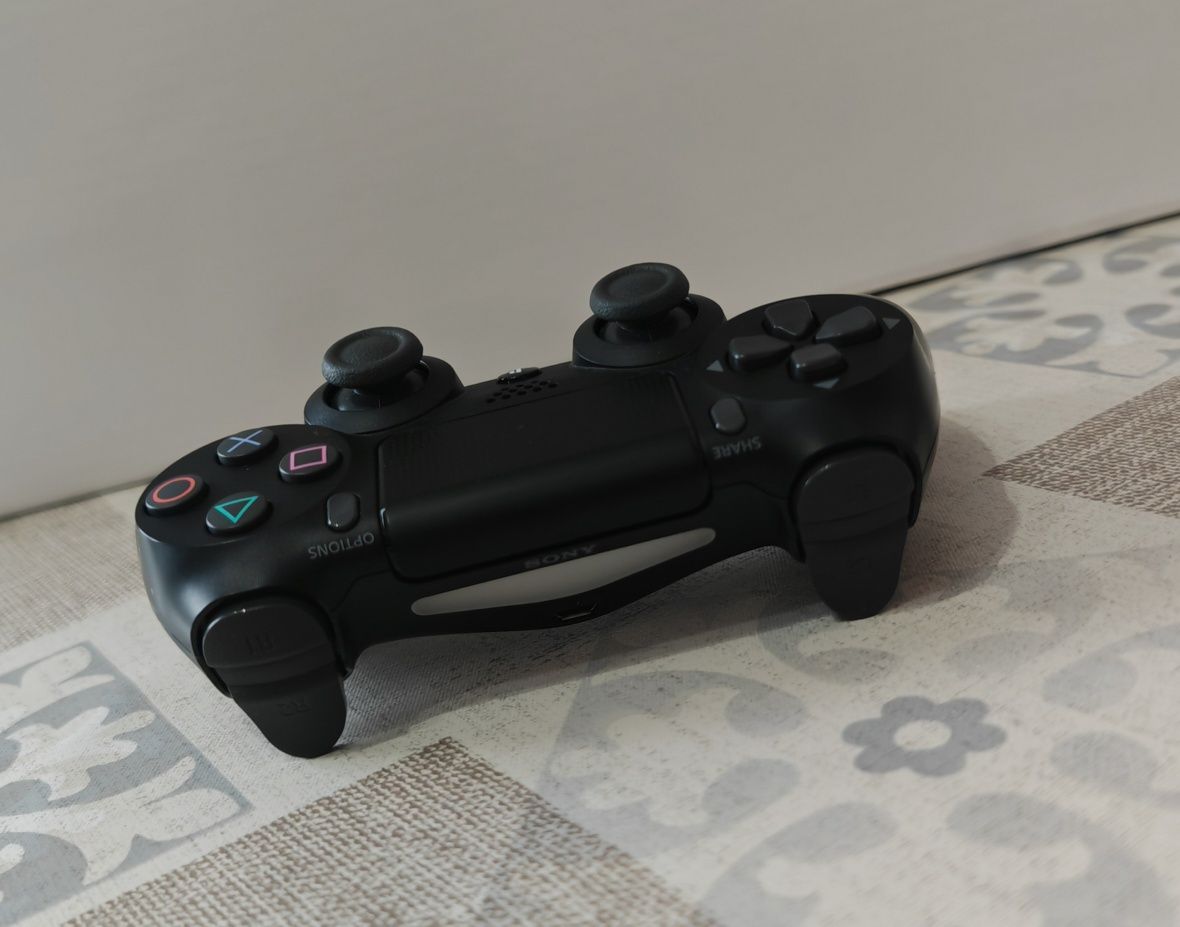 PlayStation 4 sllim 1 Tb