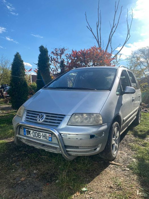 Volkswagen Sharan 2005 131cp 1850 euro negociabil