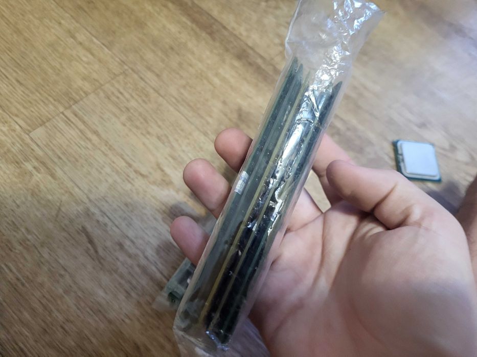 Много озу ddr1 и ddr2