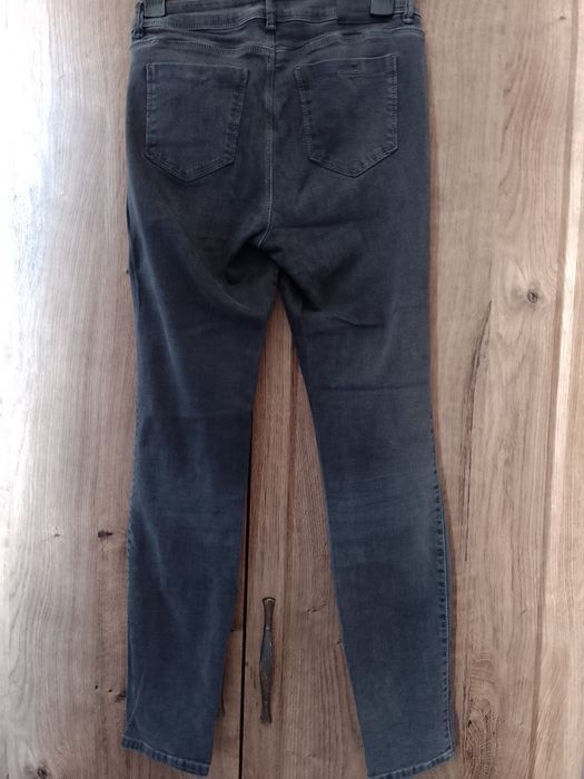 Blugi elastici Massimo Dutti