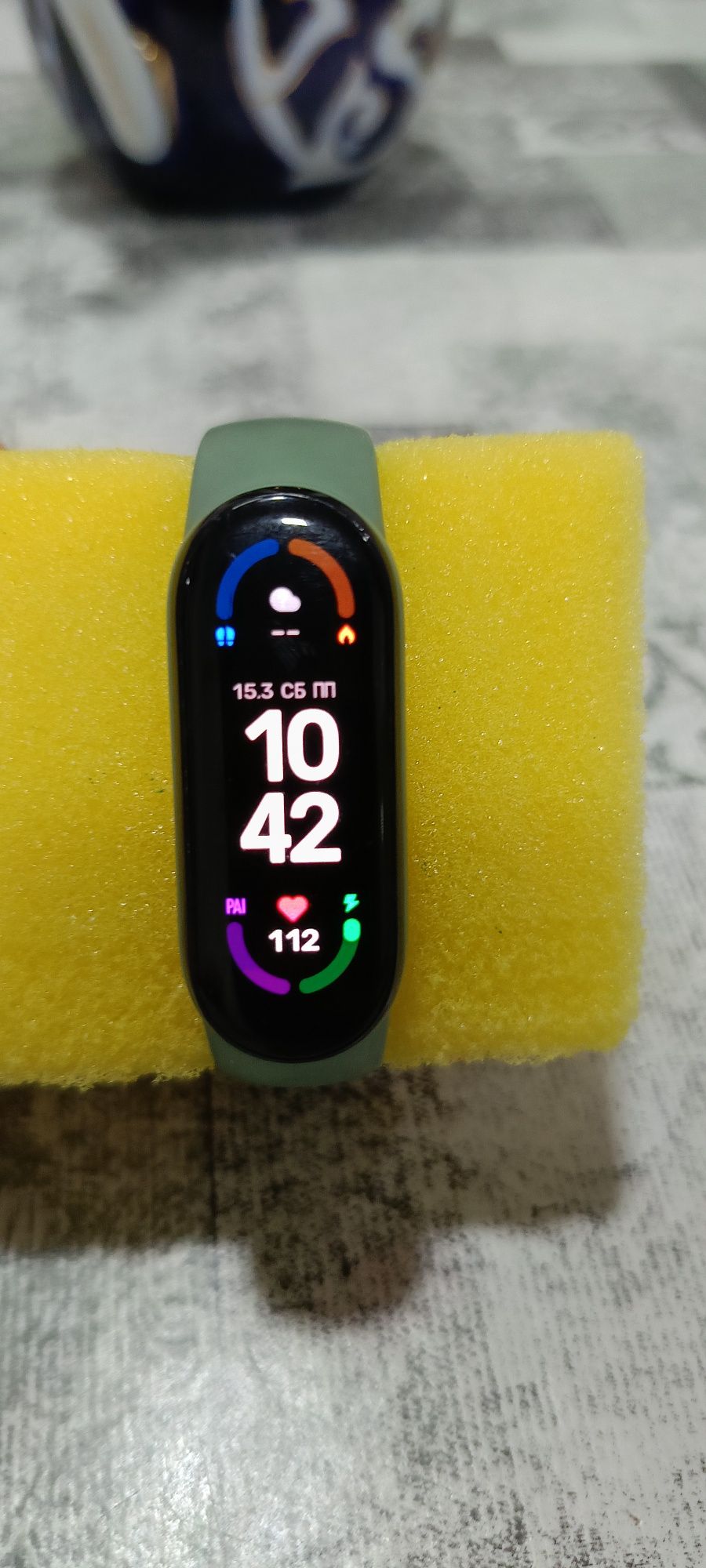 Mi band 6 sotiladi