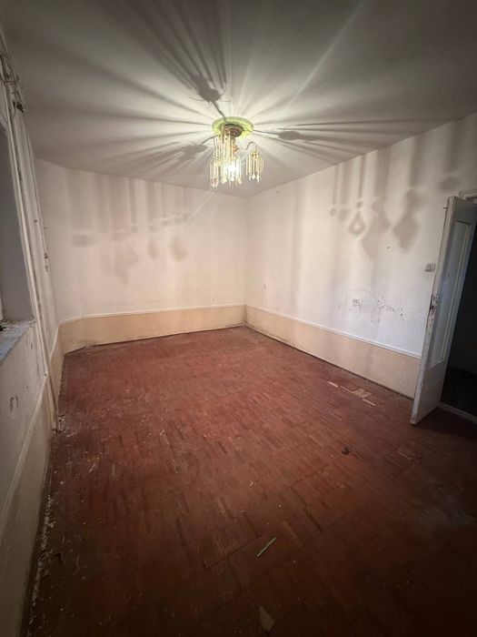 Квартира сотилади