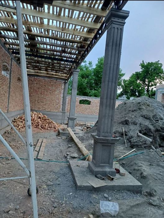 Rim ustunlari arendasi