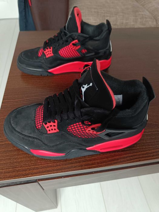 Nike Air Jordan 4 Retro Red Thunder