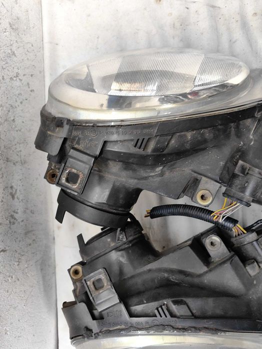 Оригинални фарове Vw Polo