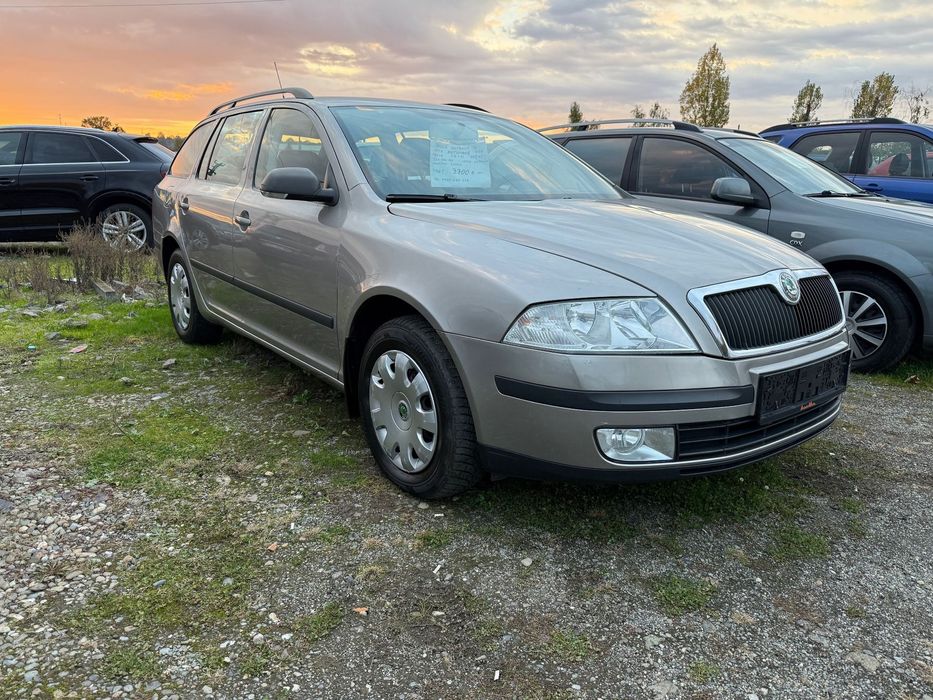 Skoda Octavia import recent, stare foarte bună tehnic și estetic