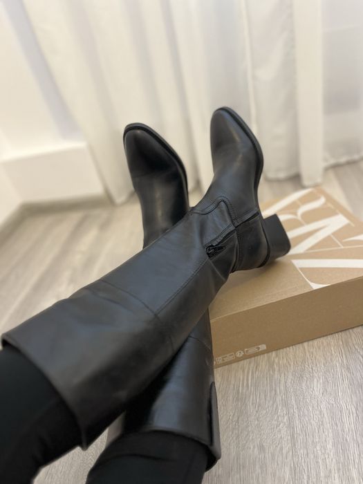 Cizme pana la genunchi din piele Zara