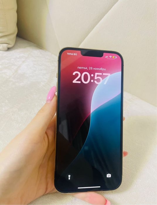 Продавам Iphone 13pro max 256gb