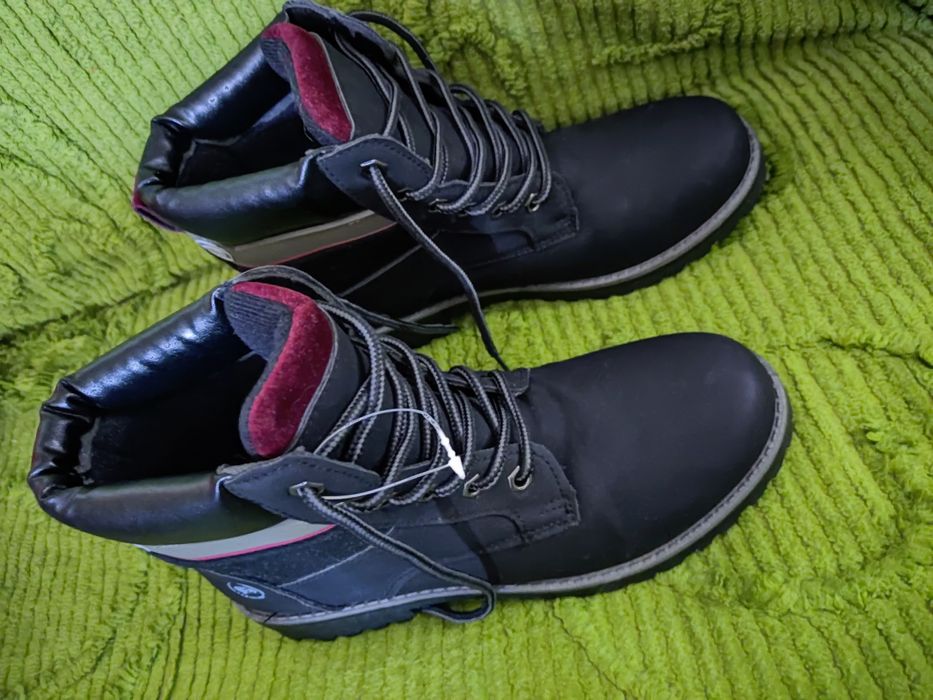 Дамски боти с връзки 38размер