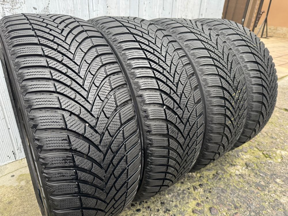 Anvelope 215 50 17