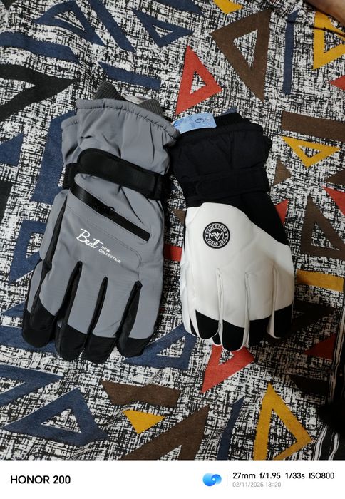 Продам зимние перчатки новые.