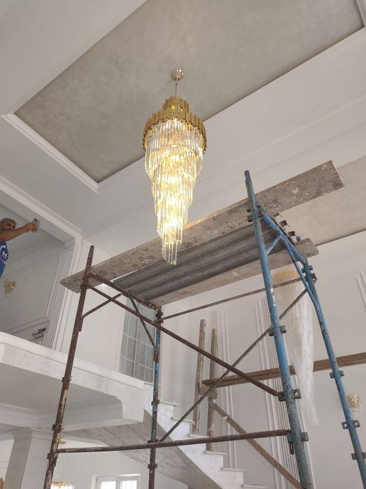 Electrician cu experiență