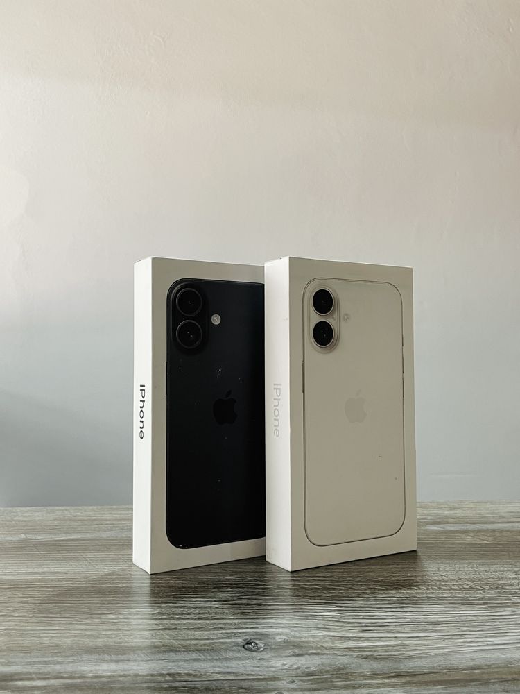 iPhone 16 Black/ White Titanium, 128GB