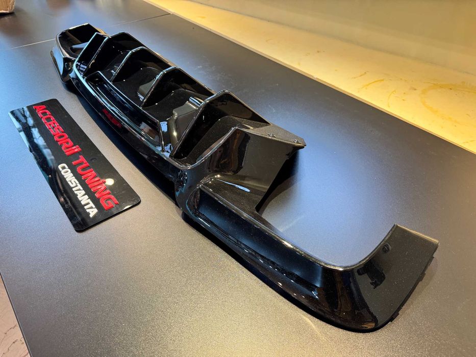 Difuzor Bara Spate - BMW SERIA 5 F10 Model Vorstainer Style