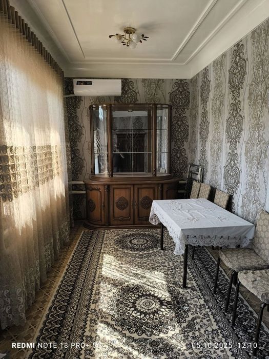 Xovli uyimiz sotiladi 8 sotiqa joylashgan