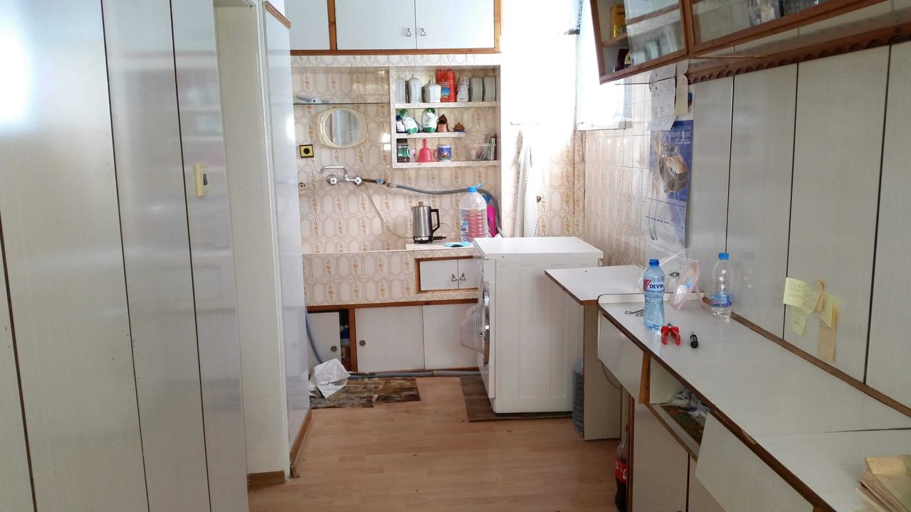 Продава се Четиристаен апартамент в Хисаря - 120 кв.м за 298 €/кв.м - Снимка #23