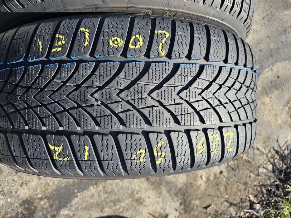 225 50 17 Dunlop m+s