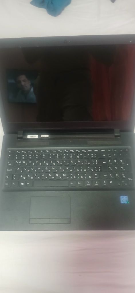 Продавам лаптоп Lenovo ideapad 110-15IBR