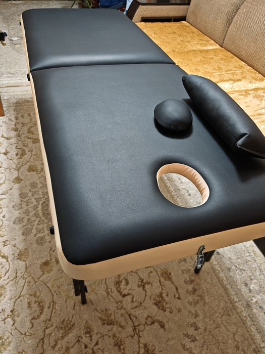 Массажист массаж