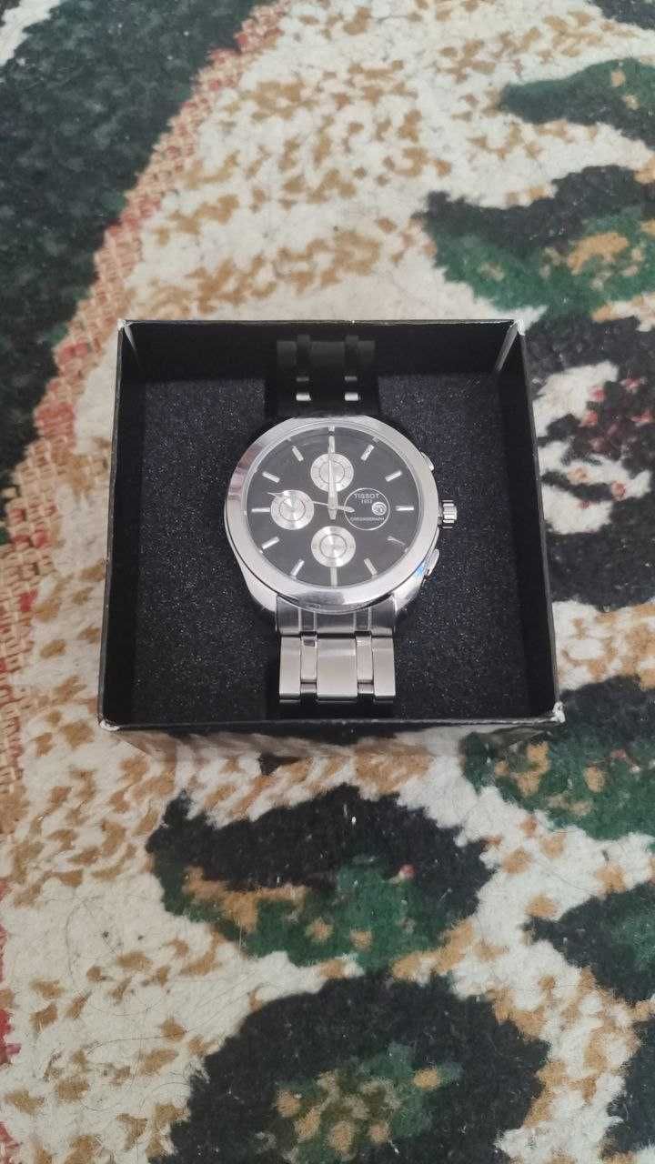 Часы продается TISSOT 1853 янги