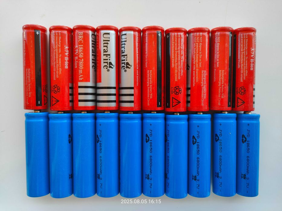 Acumulatori noi Li-ion 18650 3,6V 3.6V 3,7V 3.7V