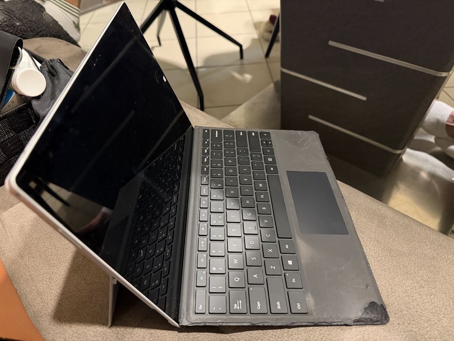 Tableta Microsoft Surface Pro 3 - i5 / 4Gb Ram / 1128Gb SSD + tastatur