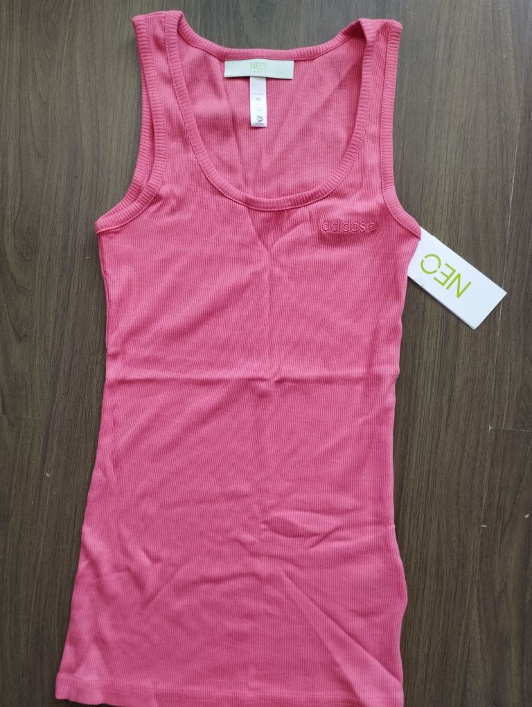 Нови потници Adidas Neo
