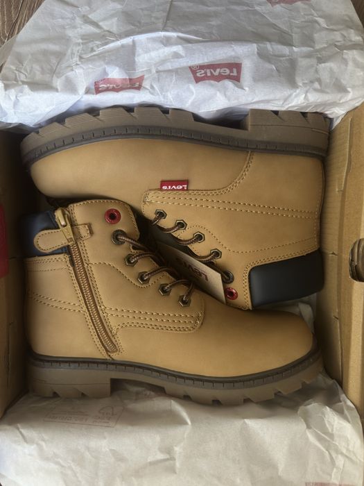 Детски Боти на Levi’s