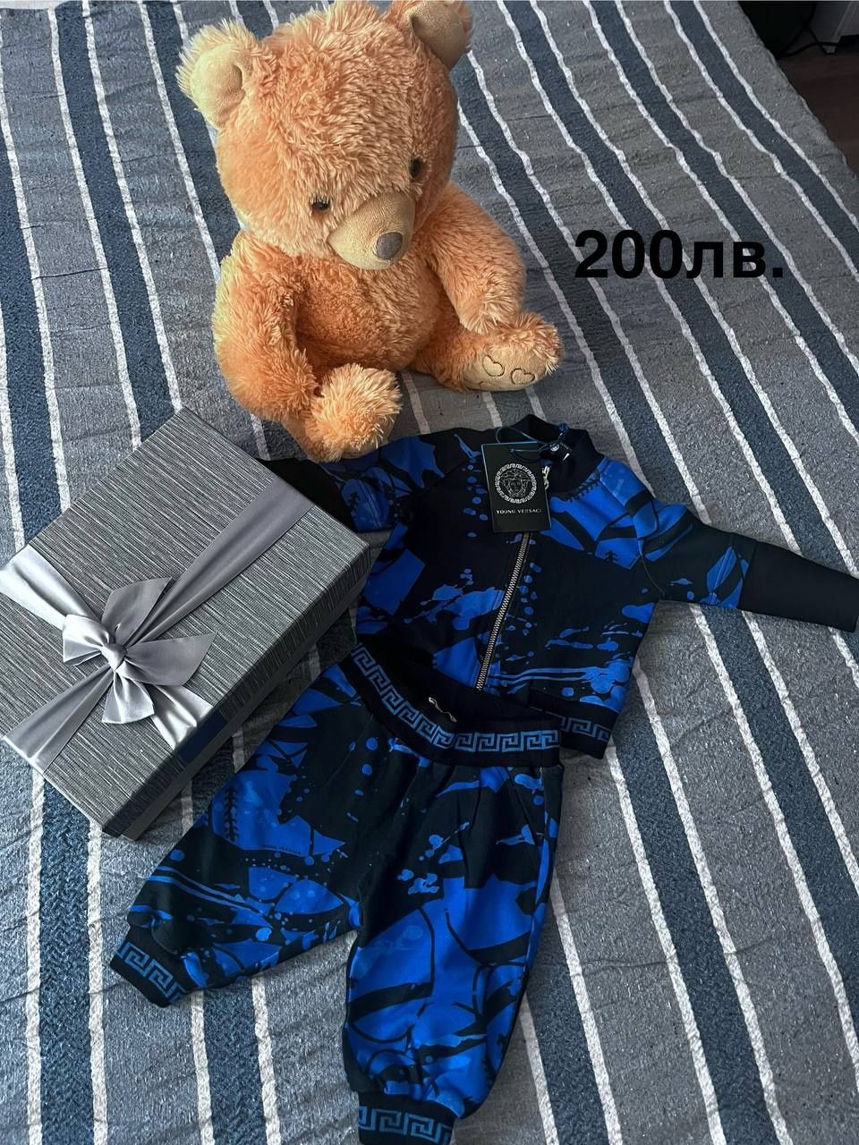 Бебешки дизайнерски, Versace, дрешки