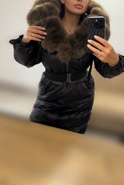 Geaca lungă cu blană naturală