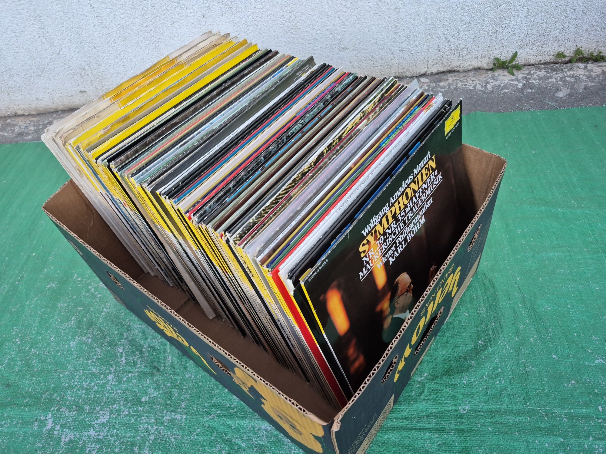 Vand 200lp Discuri Vinil colectia Deutsche Grammophon muzică clasică