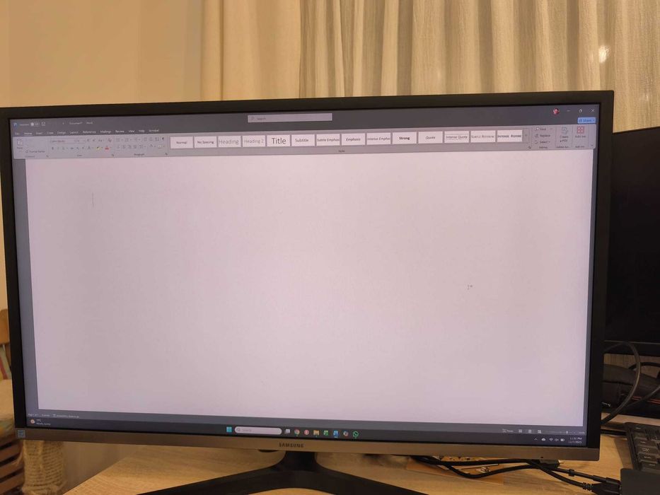 monitor Samsung 32" QLED 4K profesional model u32h850