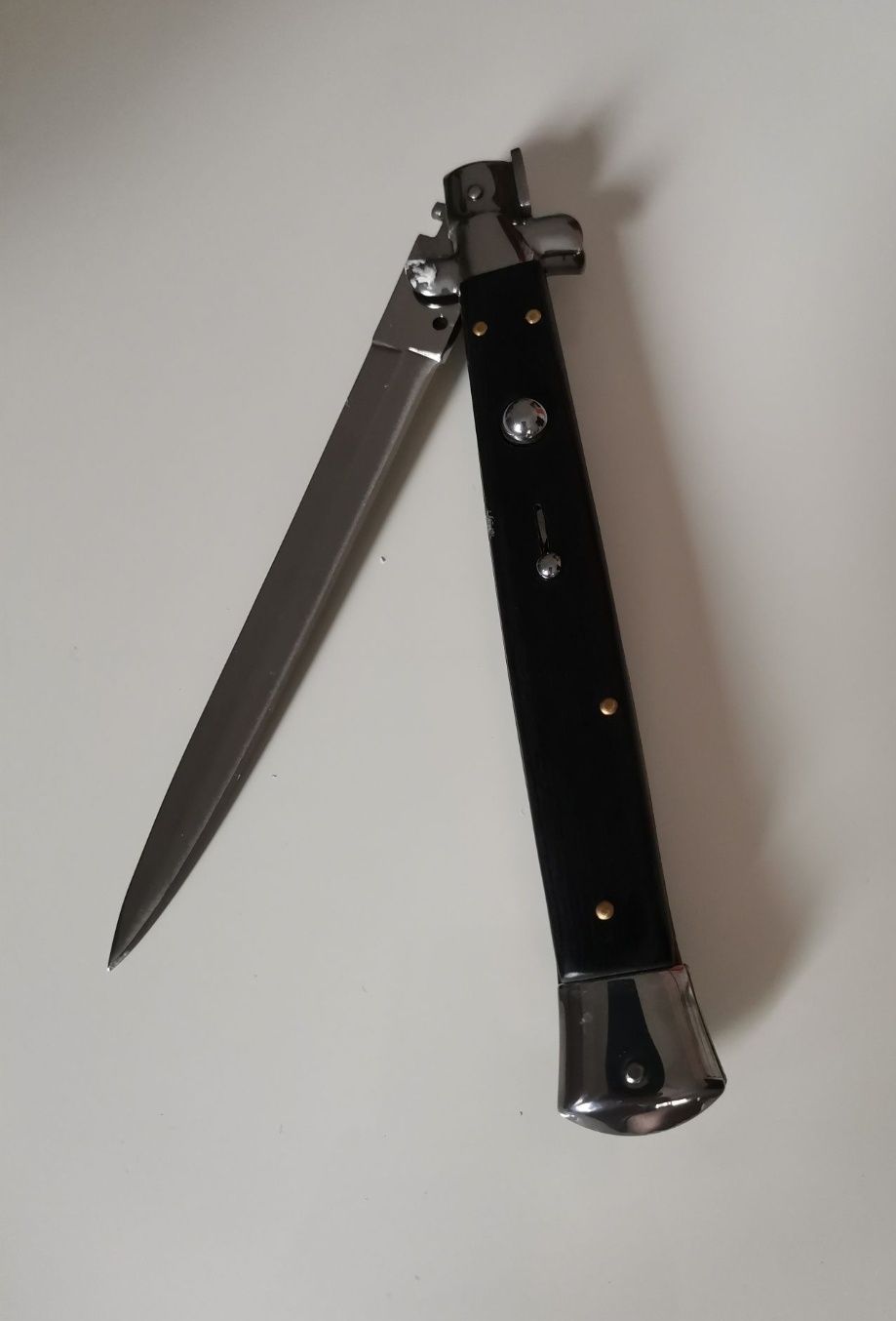 Cuțit automat cu buton briceag Stiletto, cuțit italian 34cm