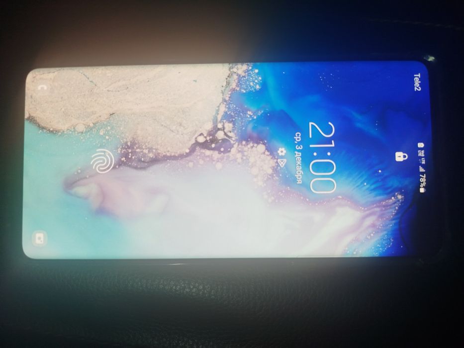 Samsung S10 5G, в идеальном состоянии.