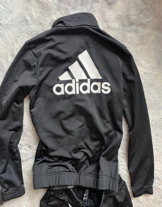 Спортен екип Адидас, 13-14 години/164 см