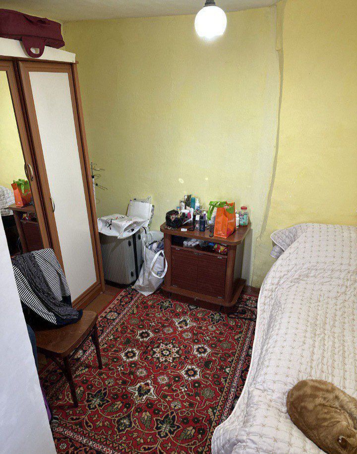 Яшнобад. 65м². 2/1/1. До метро 10-мин пешком.Z.