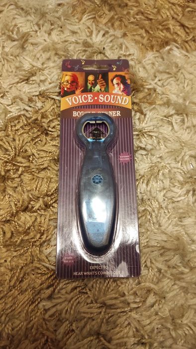 Забавна отварачка на бутилки със звукови ефекти!