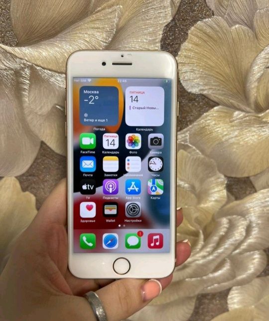 Телефон рабочий iPhone 8 на 64 гб