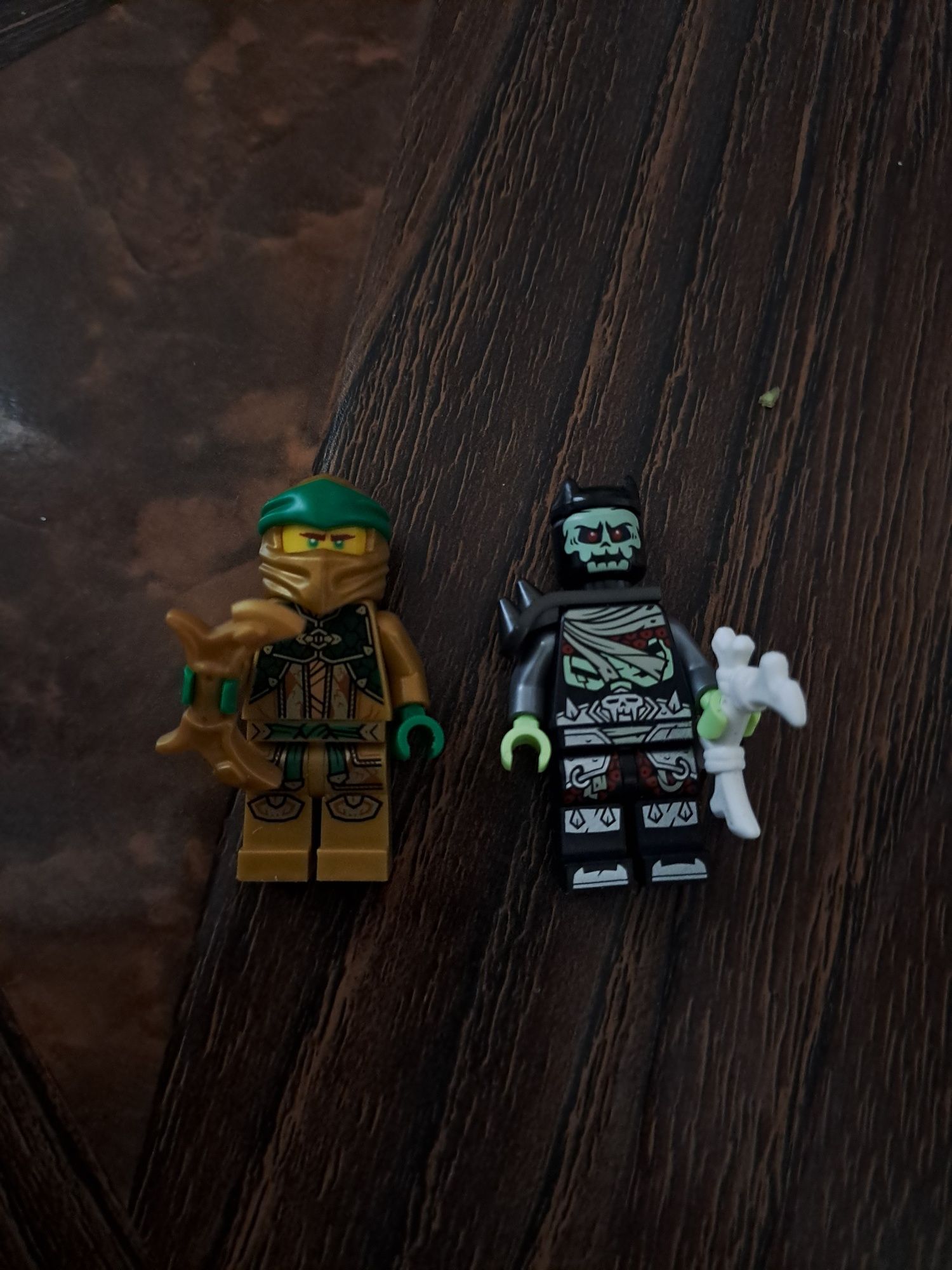 Lego ninjago (Lloyd mech Battle EVO)