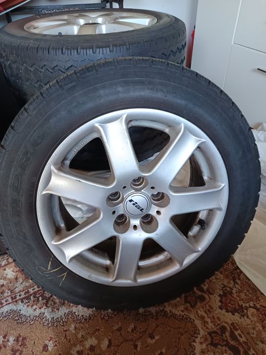 Jante r16 de Audi Q3